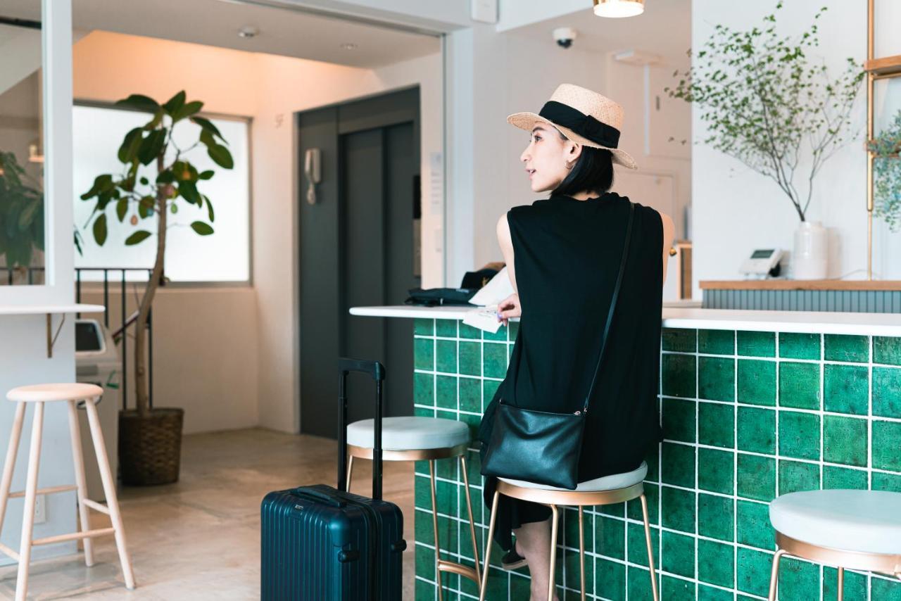 Mayu Tokyo Woman Exteriör bild